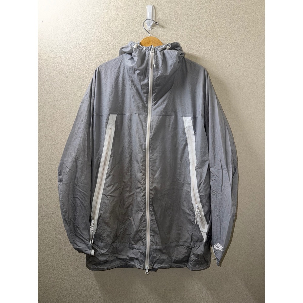 Women's Nike Tech Windbreaker Jacket Size XL